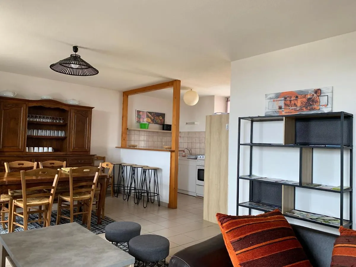 Auberge De La Tour Freycenet-la-Tour Apartment